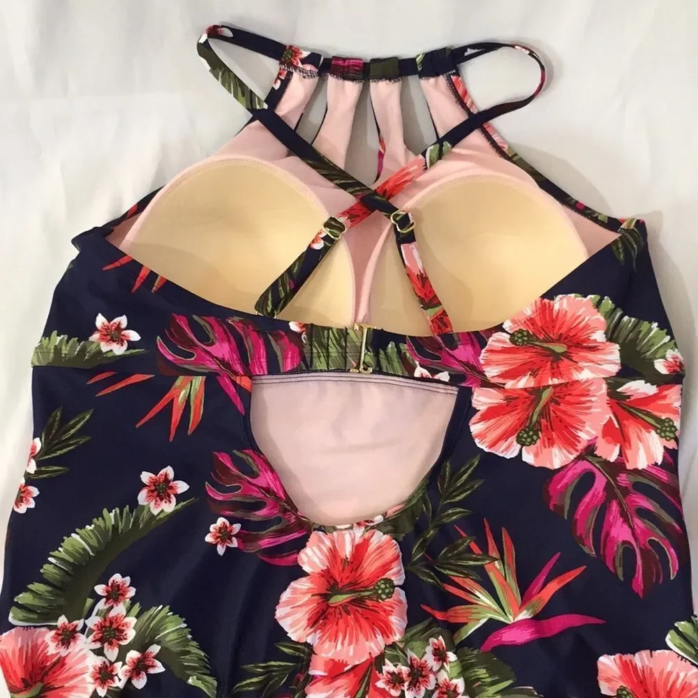 💥NWT Kona Sol Keyhole Strap 1-Piece Swimsuit Sz 24W